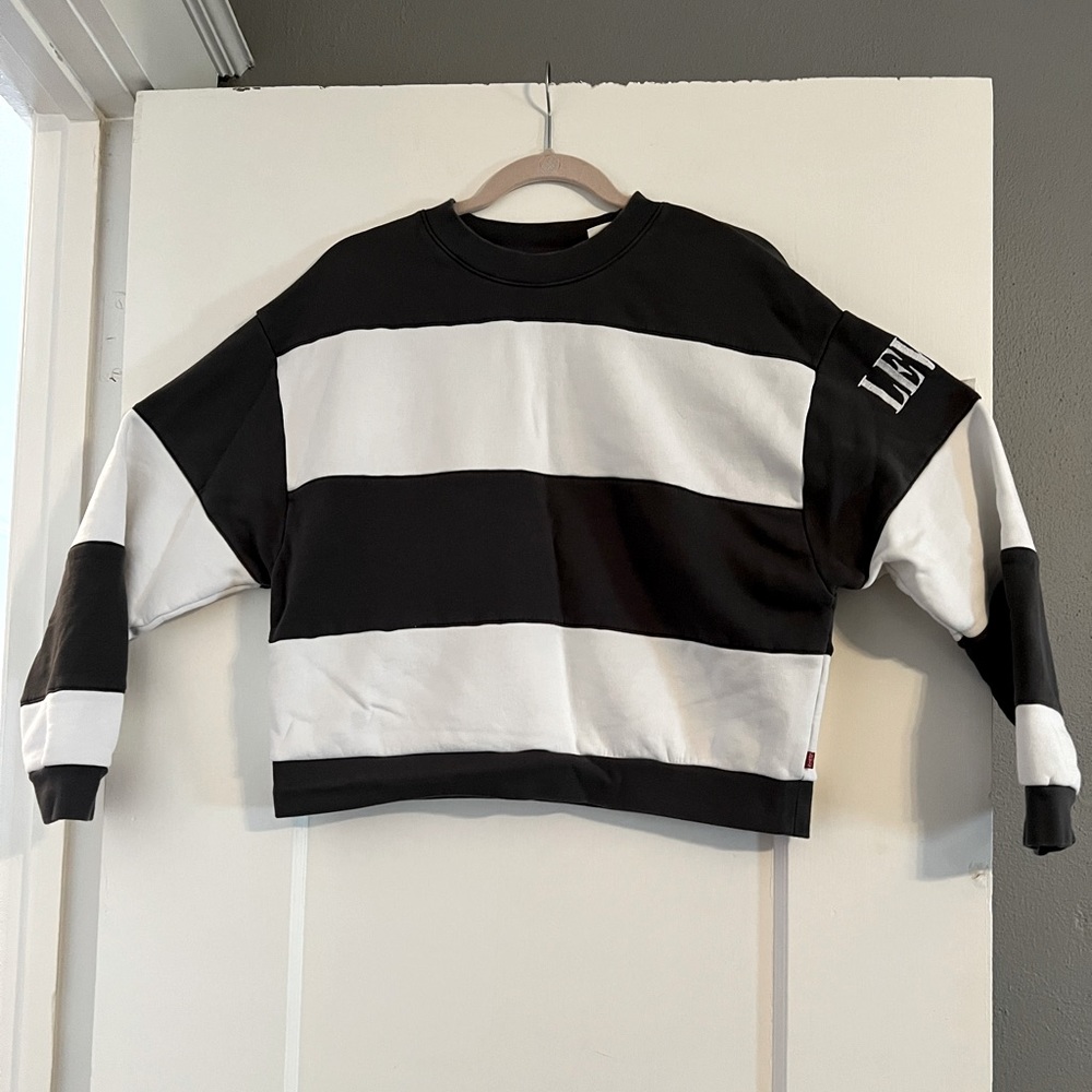 Levi’s Cropped Striped Sweatshirt Size Small